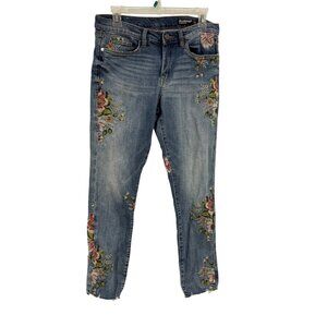 Blank NYC The Reade Crop Skinny Floral Embroidered Jeans Women's Size‎ 29